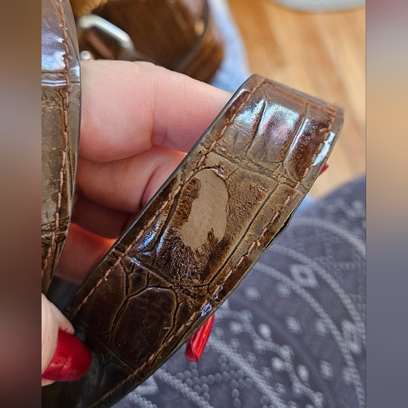 Liz claiborne crazy horse hand bag bundle of 2 GUC - Picture 11 of 16